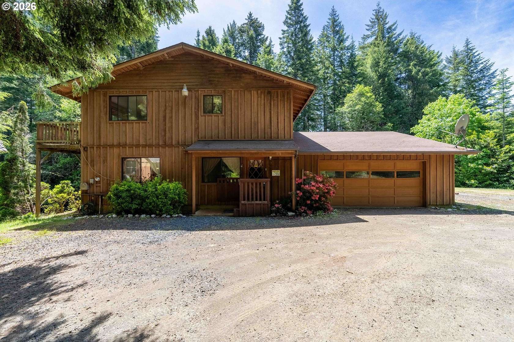 10.6 Acres of Land with Home for Sale in Myrtle Point, Oregon
