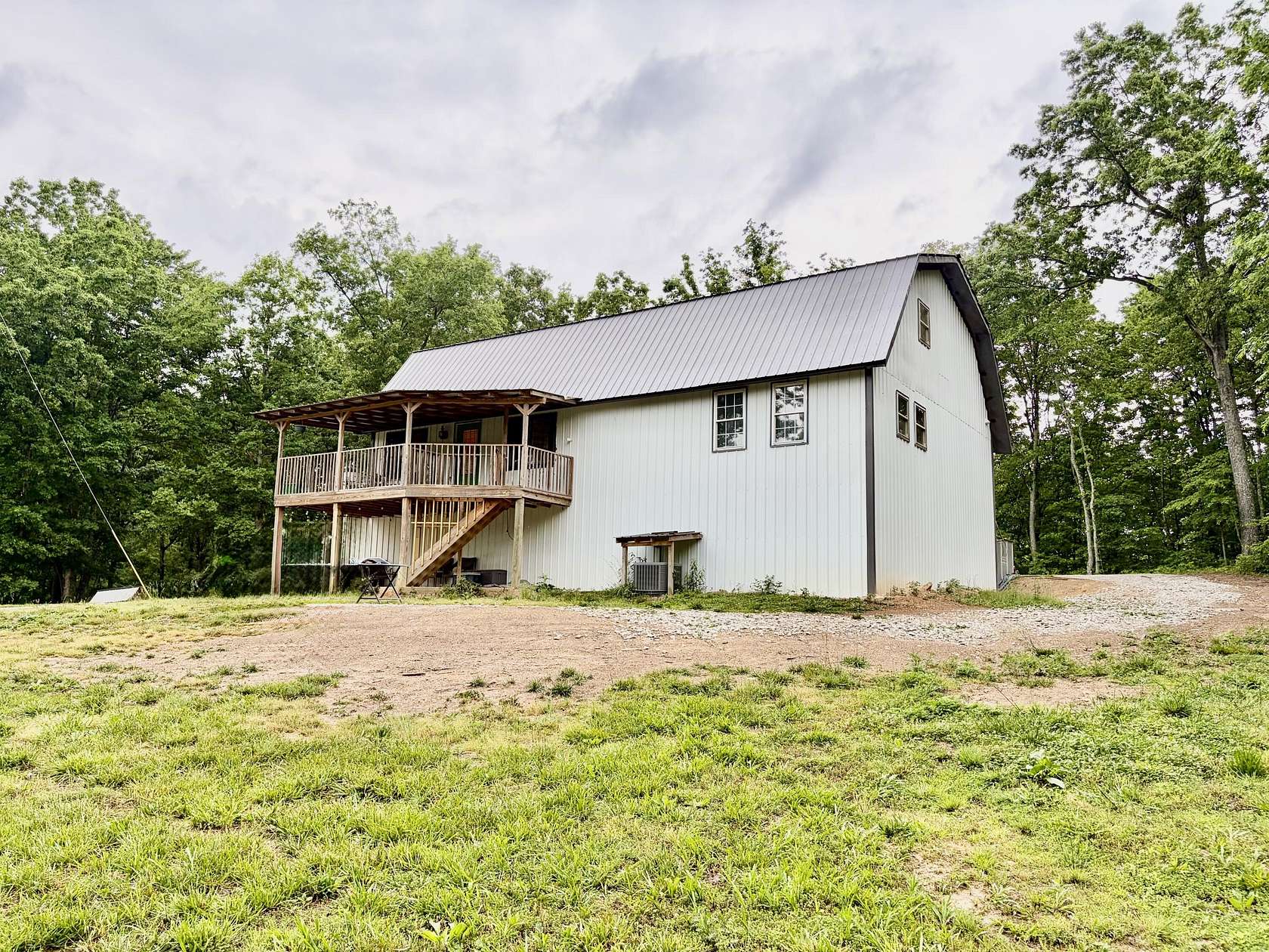 28.9 Acres of Land with Home for Sale in Strunk, Kentucky