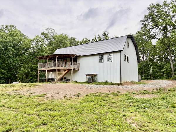 28.9 Acres of Land with Home for Sale in Strunk, Kentucky