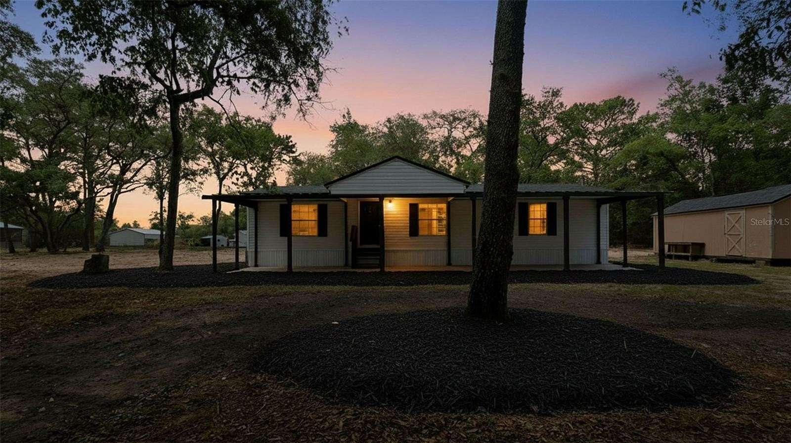 2.45 Acres of Land with Home for Sale in Dunnellon, Florida