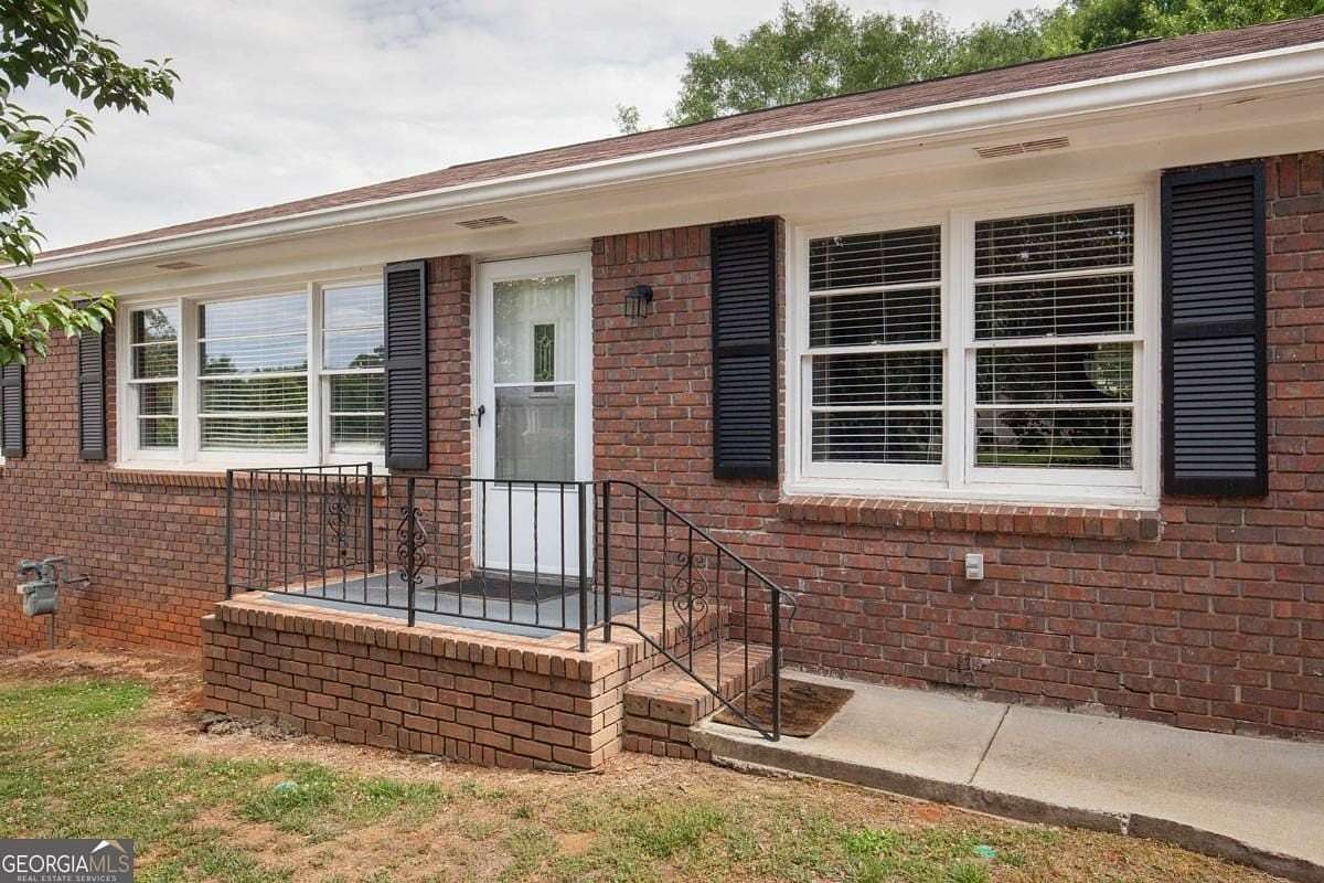 0.72 Acres of Residential Land for Sale in Roswell, Georgia