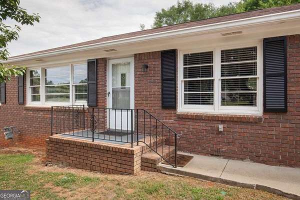 0.72 Acres of Residential Land for Sale in Roswell, Georgia