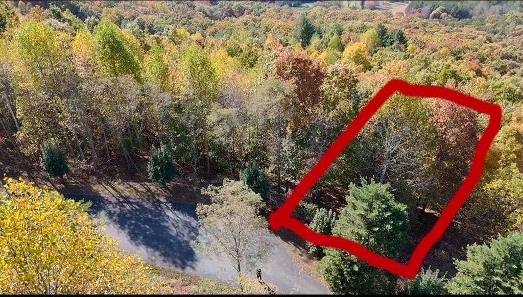 1 Acre of Residential Land for Sale in Blairsville, Georgia