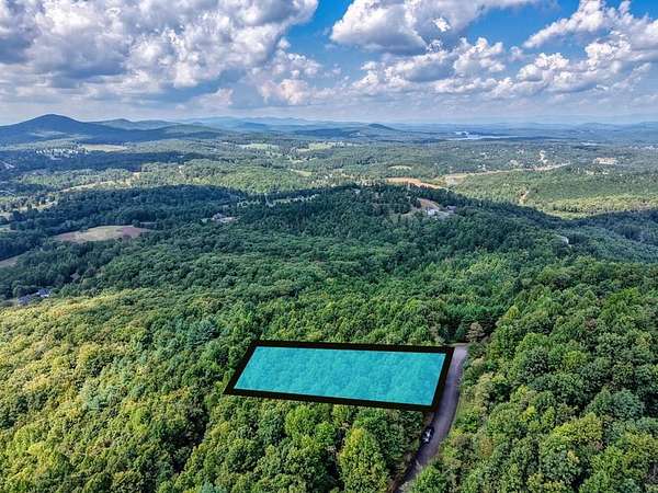 1 Acre of Residential Land for Sale in Blairsville, Georgia
