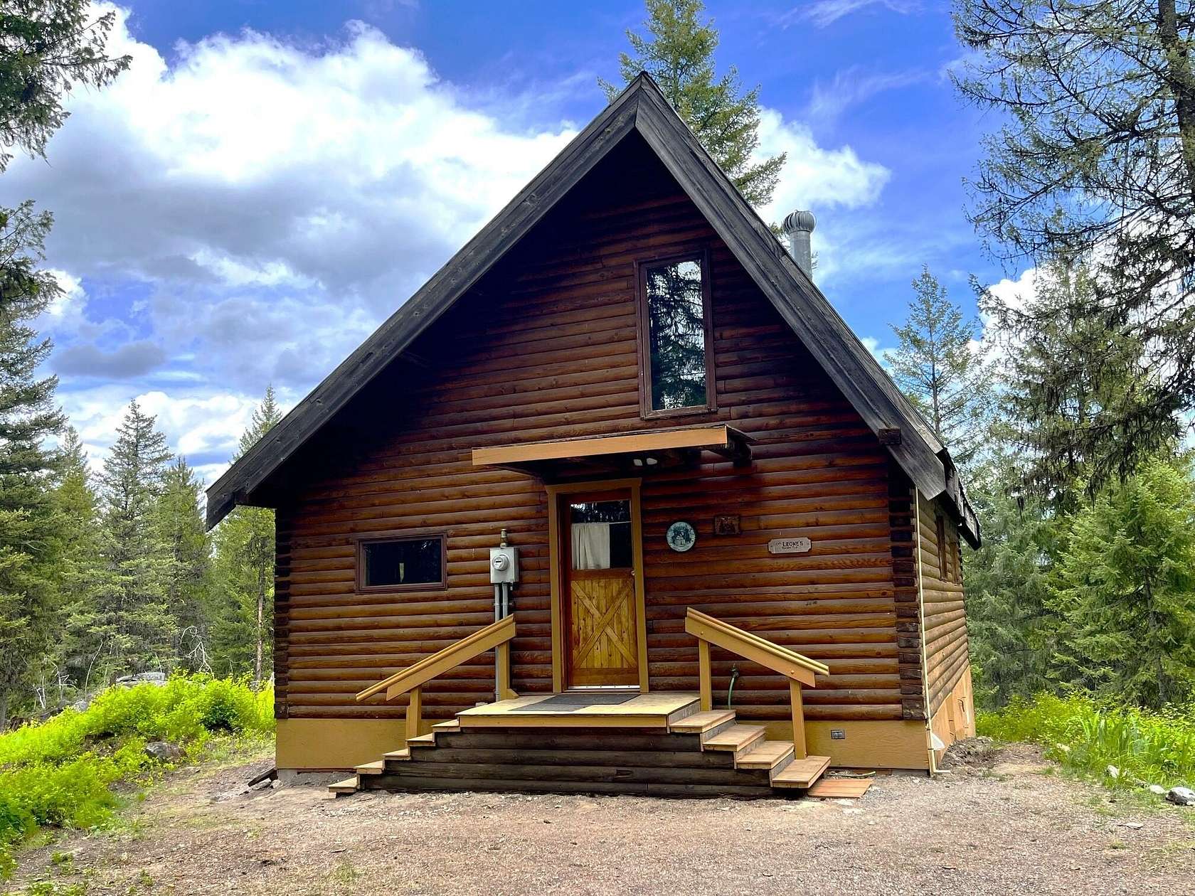 26 Acres of Land with Home for Sale in Colville, Washington
