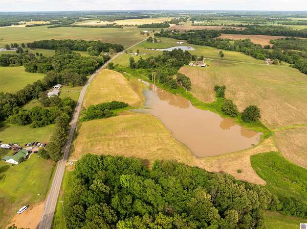 16 Acres of Land for Sale in Mayfield, Kentucky