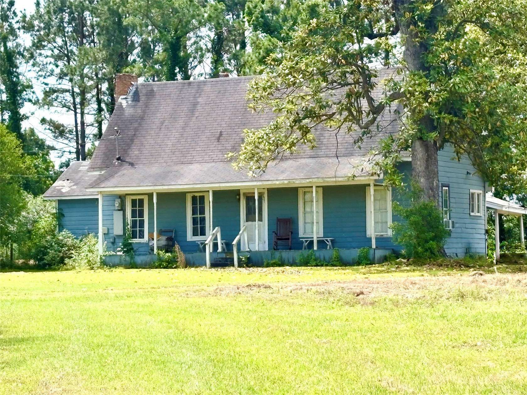 2.64 Acres of Land with Home for Sale in Leesburg, Texas