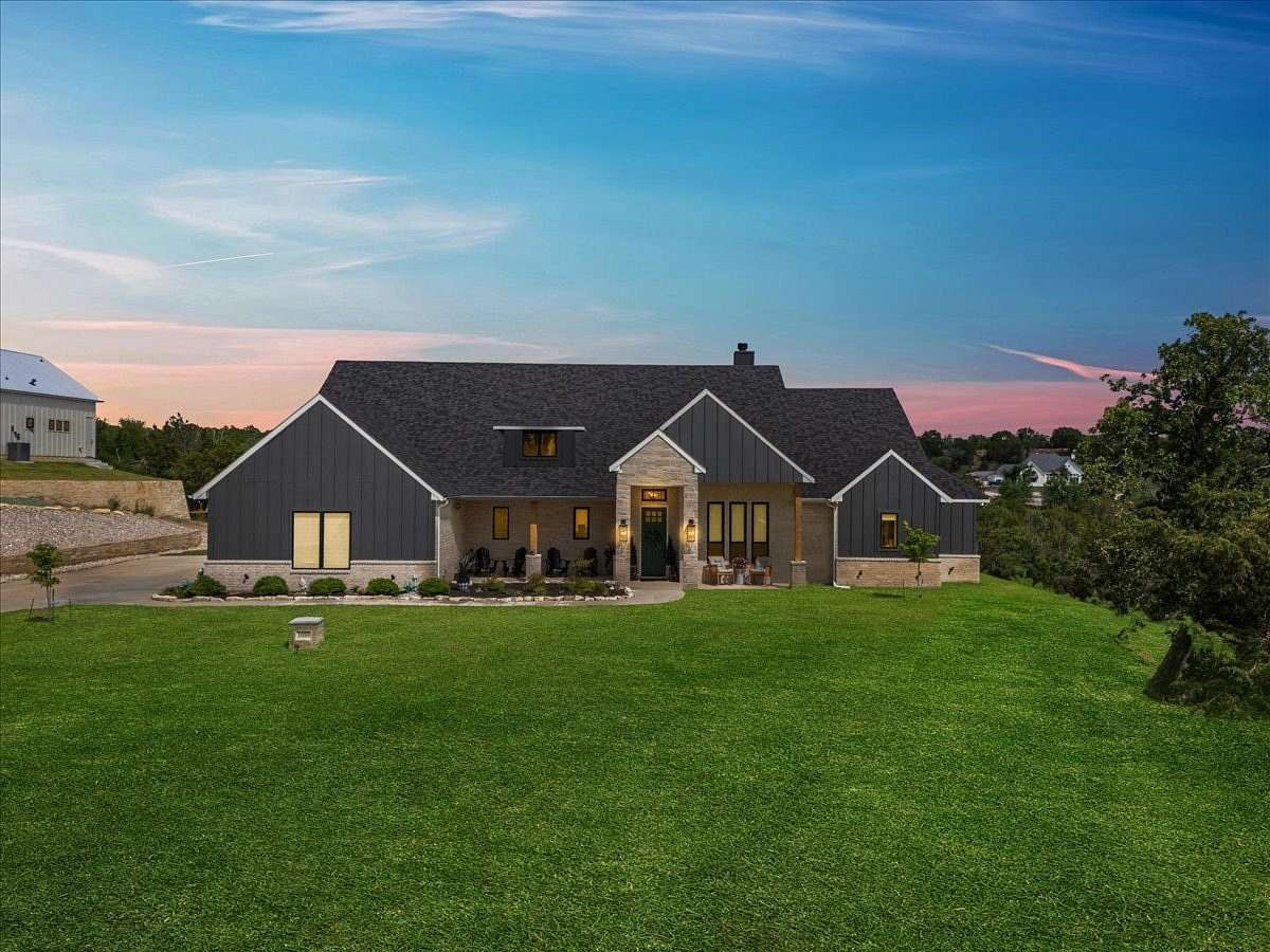 2 Acres of Land with Home for Sale in Weatherford, Texas