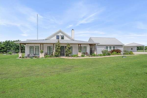 5.48 Acres of Land with Home for Sale in Wills Point, Texas