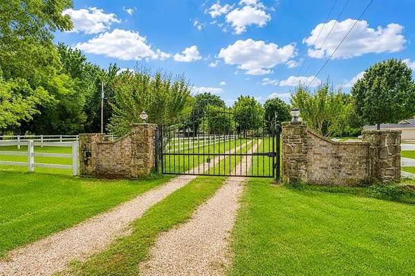 5.38 Acres of Land with Home for Sale in Burleson, Texas