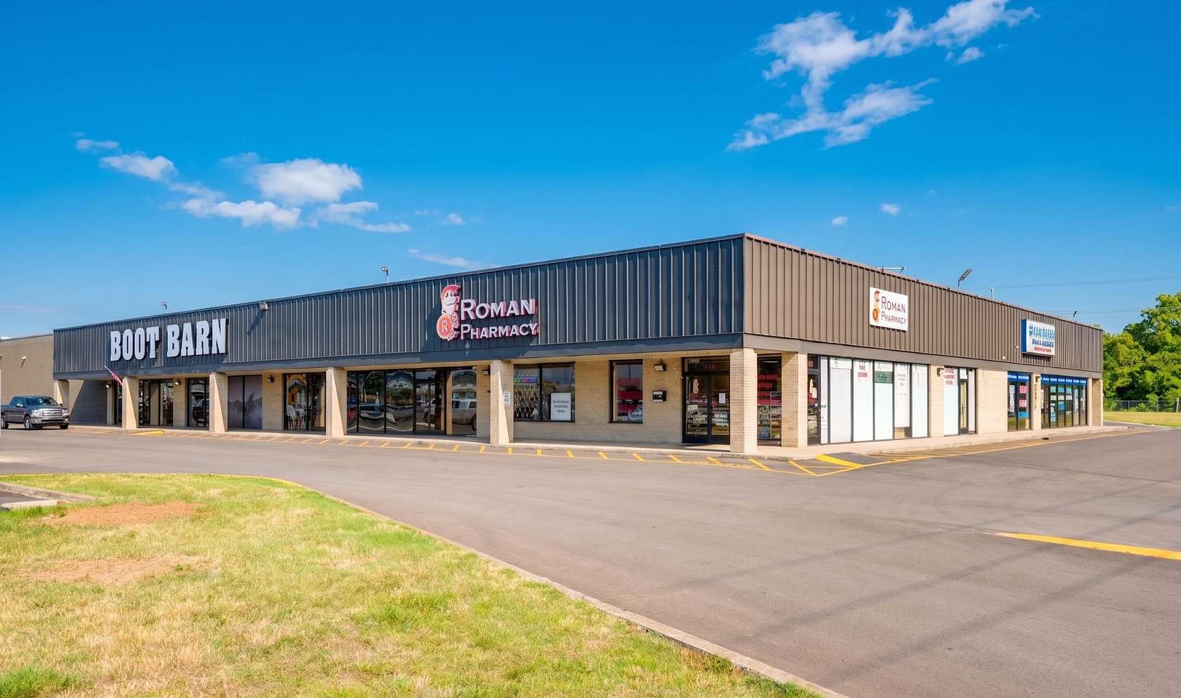 2.4 Acres of Improved Commercial Land for Sale in Goodlettsville, Tennessee