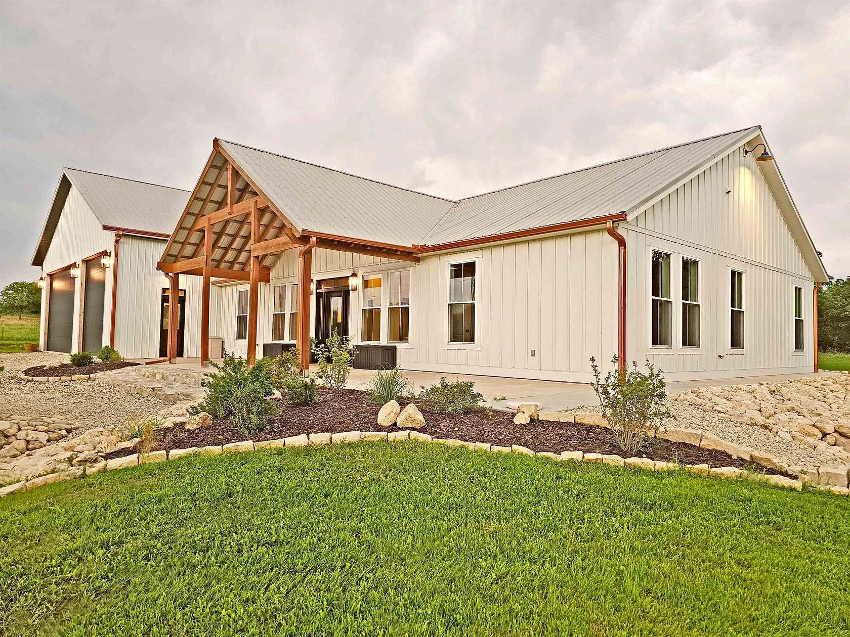 20.9 Acres of Land with Home for Sale in Marion, Kansas