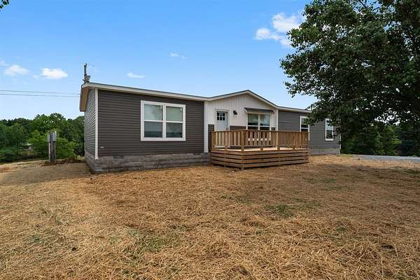 4.75 Acres of Land with Home for Sale in Edmonton, Kentucky