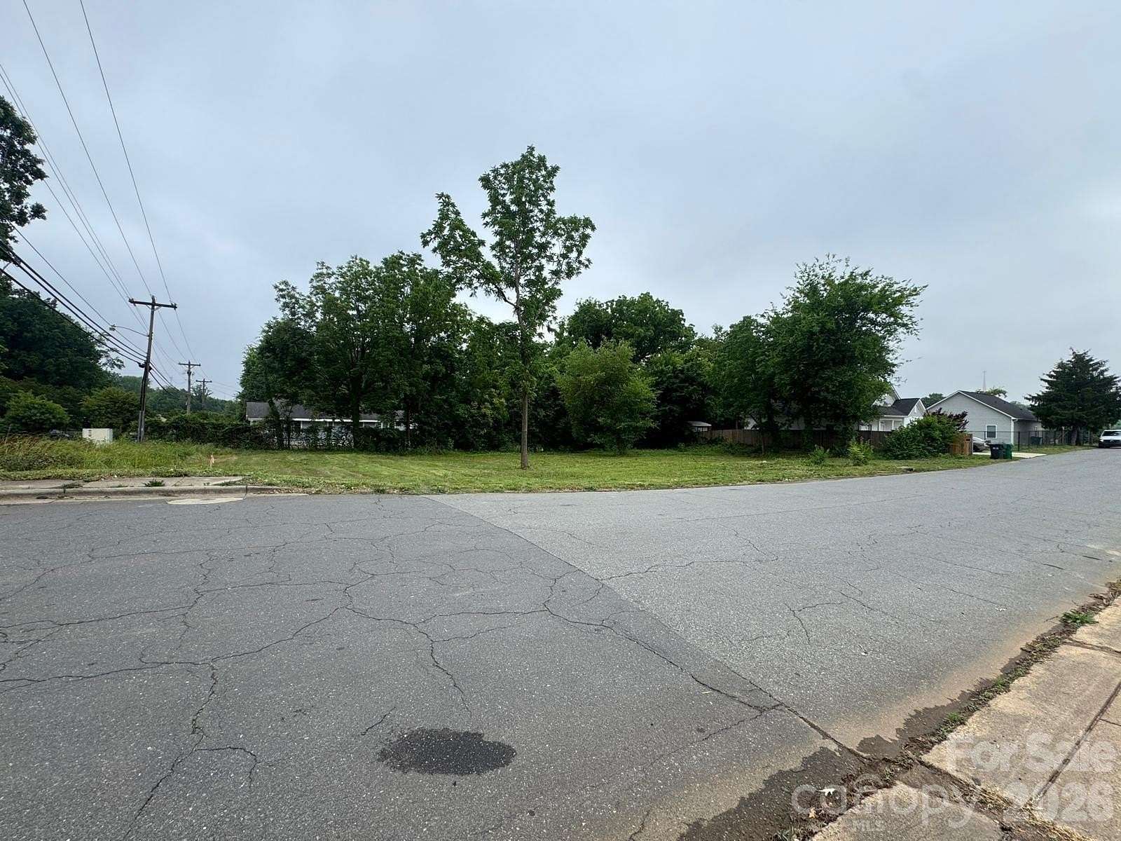 0.35 Acres of Commercial Land for Sale in Charlotte, North Carolina