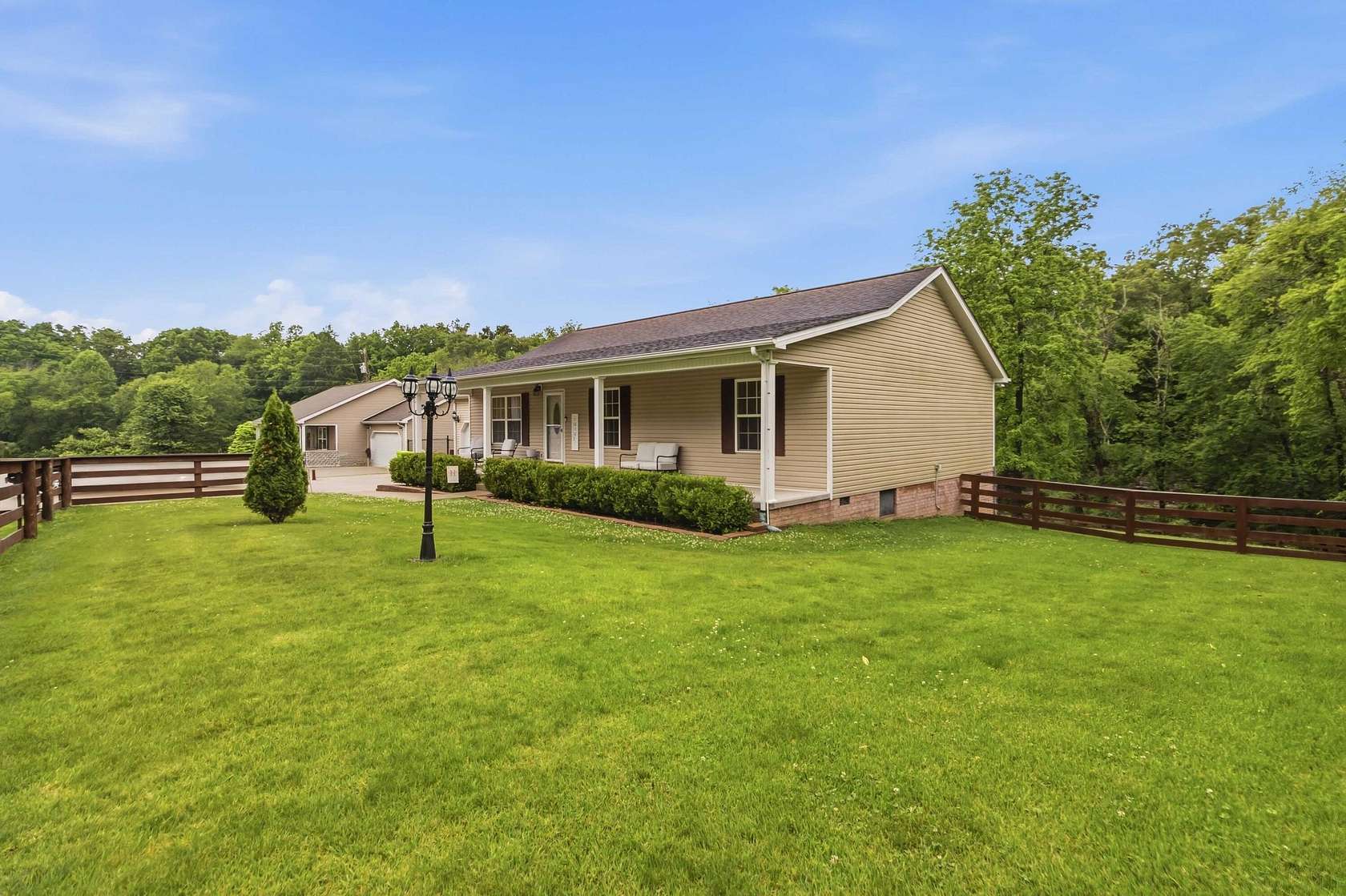 1.57 Acres of Land with Home for Sale in London, Kentucky