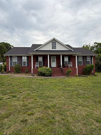 3 Acres of Land with Home for Sale in Hartsville, Tennessee