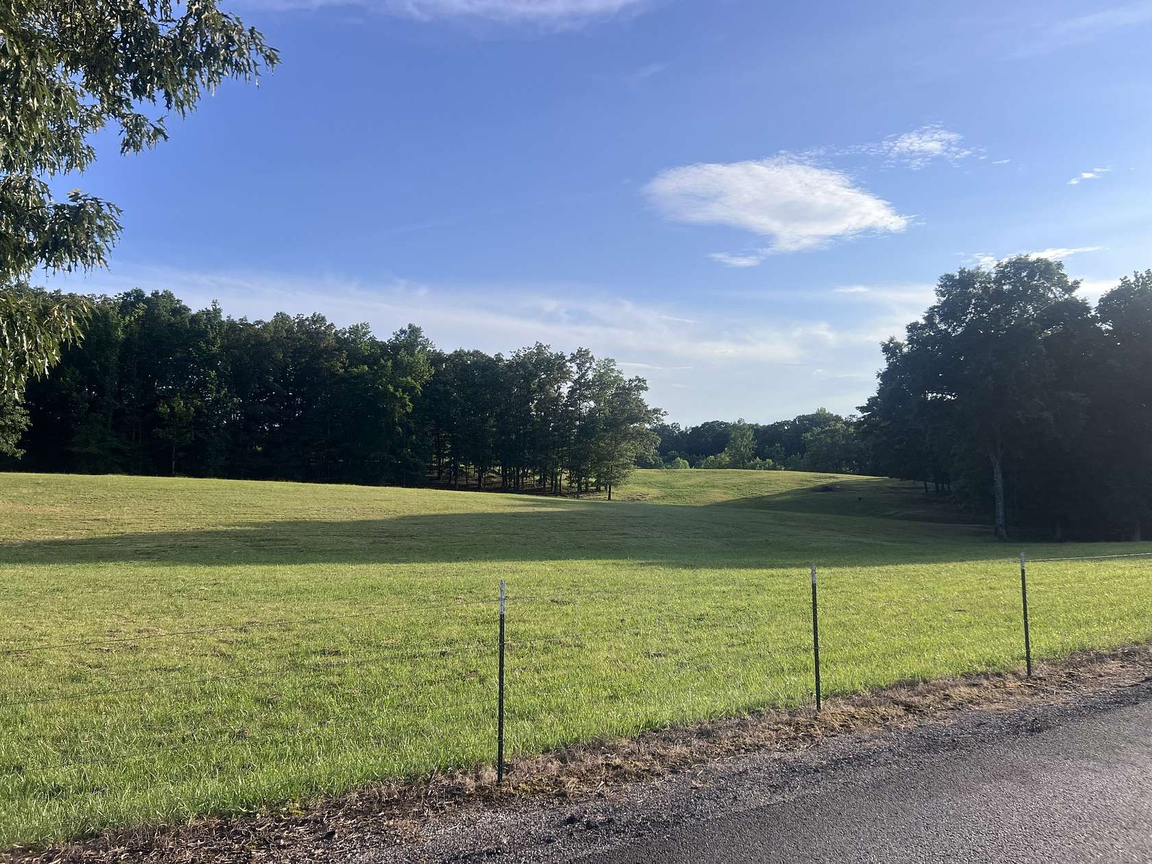 8.13 Acres of Land for Sale in Baxter, Tennessee