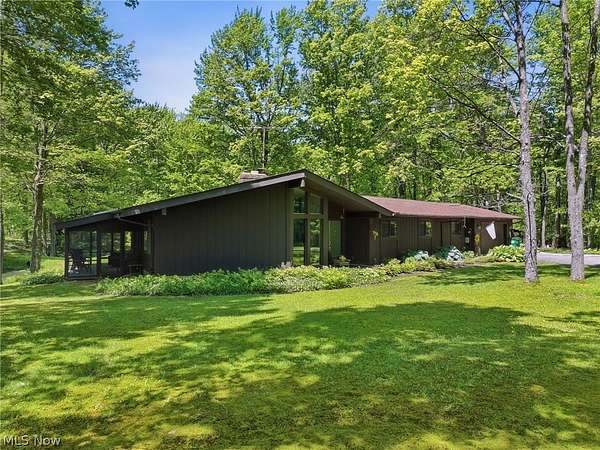19.8 Acres of Land with Home for Sale in Madison, Ohio