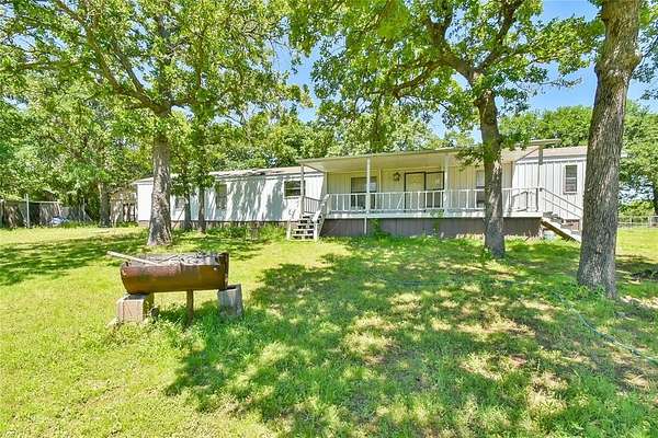 5.1 Acres of Land with Home for Sale in Choctaw, Oklahoma