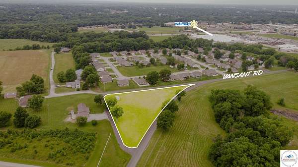 1.4 Acres of Residential Land for Sale in Clinton, Missouri