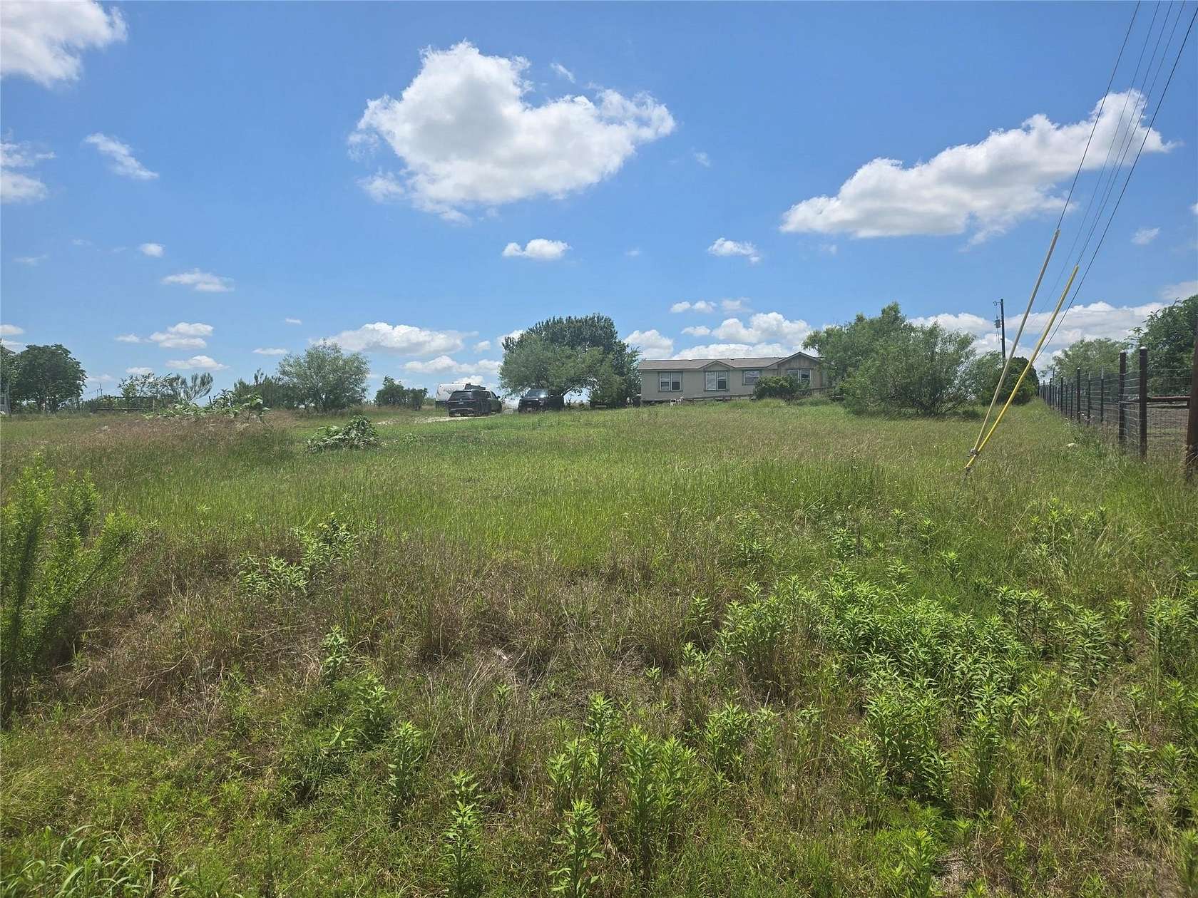 1.84 Acres of Residential Land for Sale in Niederwald, Texas