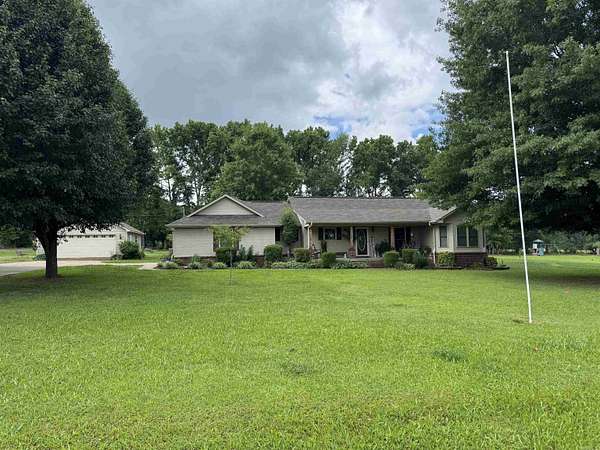 1.5 Acres of Land with Home for Sale in Beebe, Arkansas