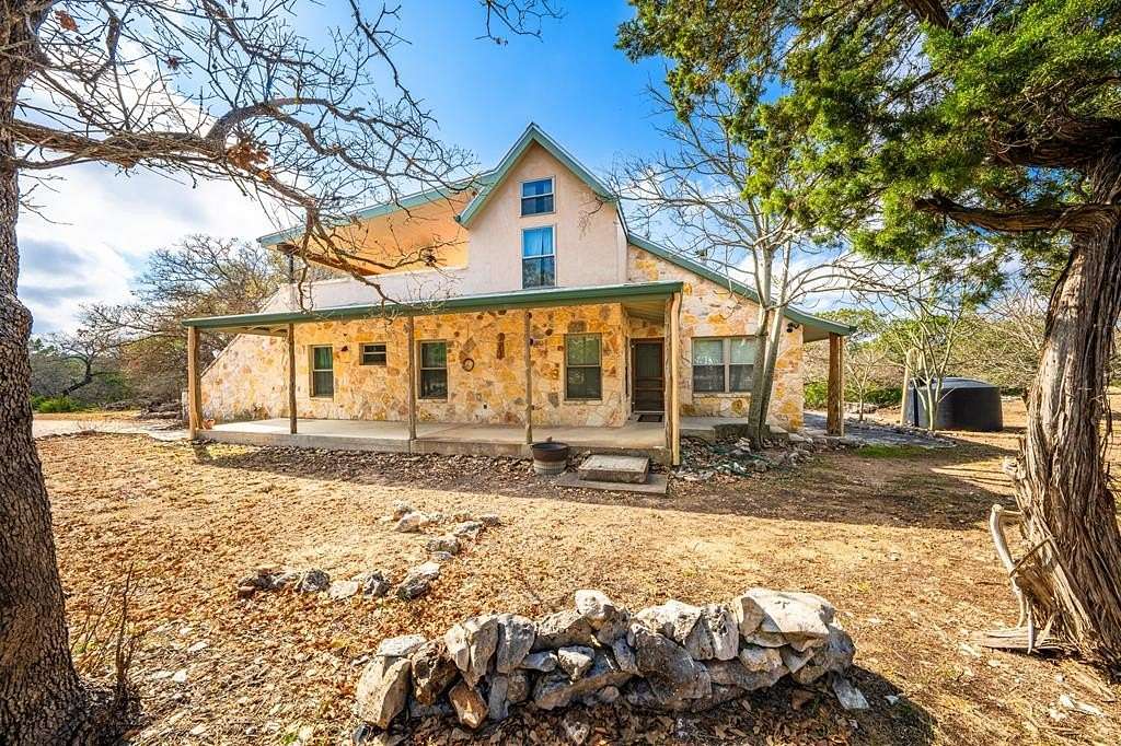 13.3 Acres of Land with Home for Sale in Hunt, Texas