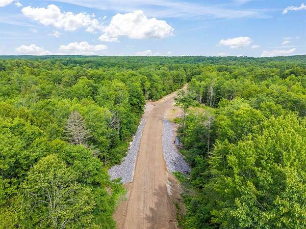 2.53 Acres of Residential Land for Sale in West Gardiner Town, Maine