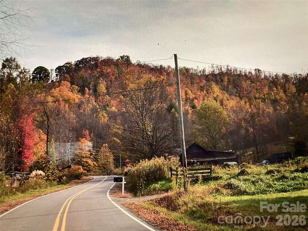 100 Acres of Recreational Land for Sale in Burnsville, North Carolina
