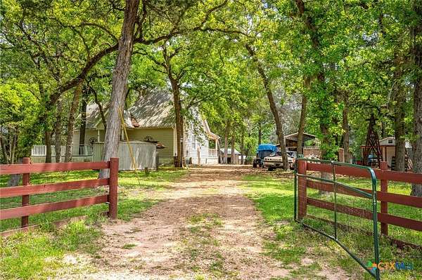 10.2 Acres of Land with Home for Sale in Columbus, Texas