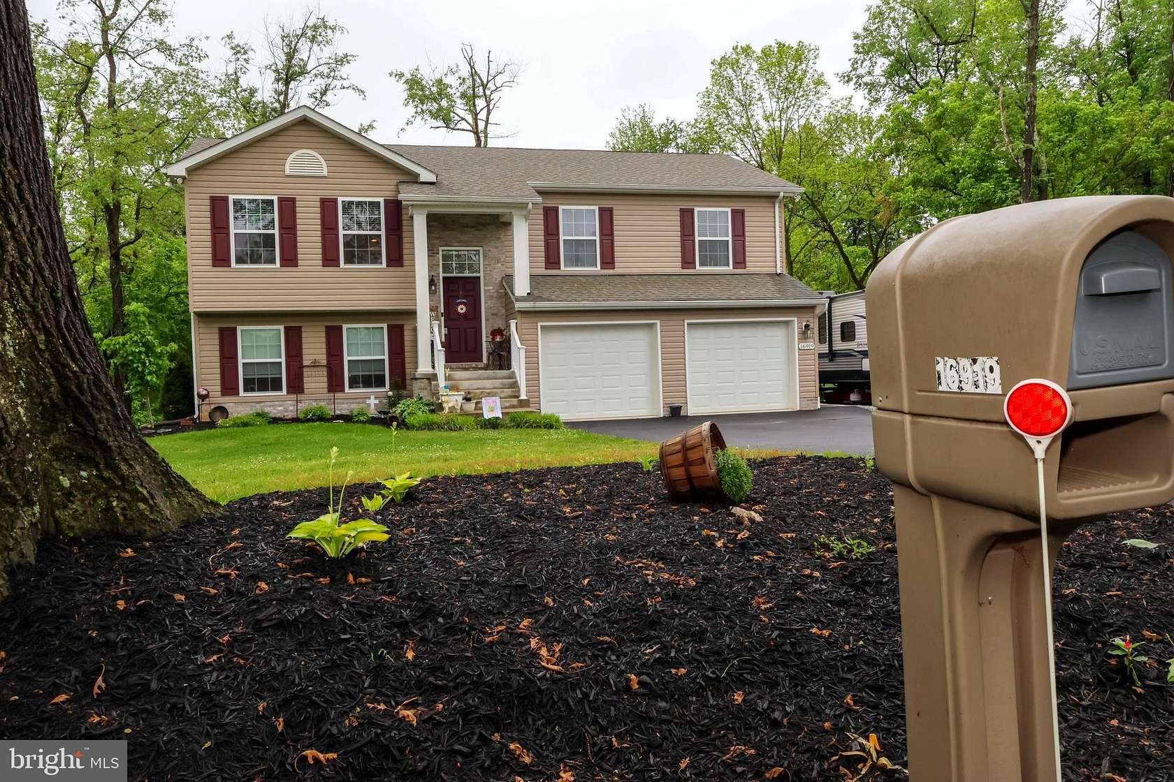 2 Acres of Land with Home for Sale in Sharpsburg, Maryland