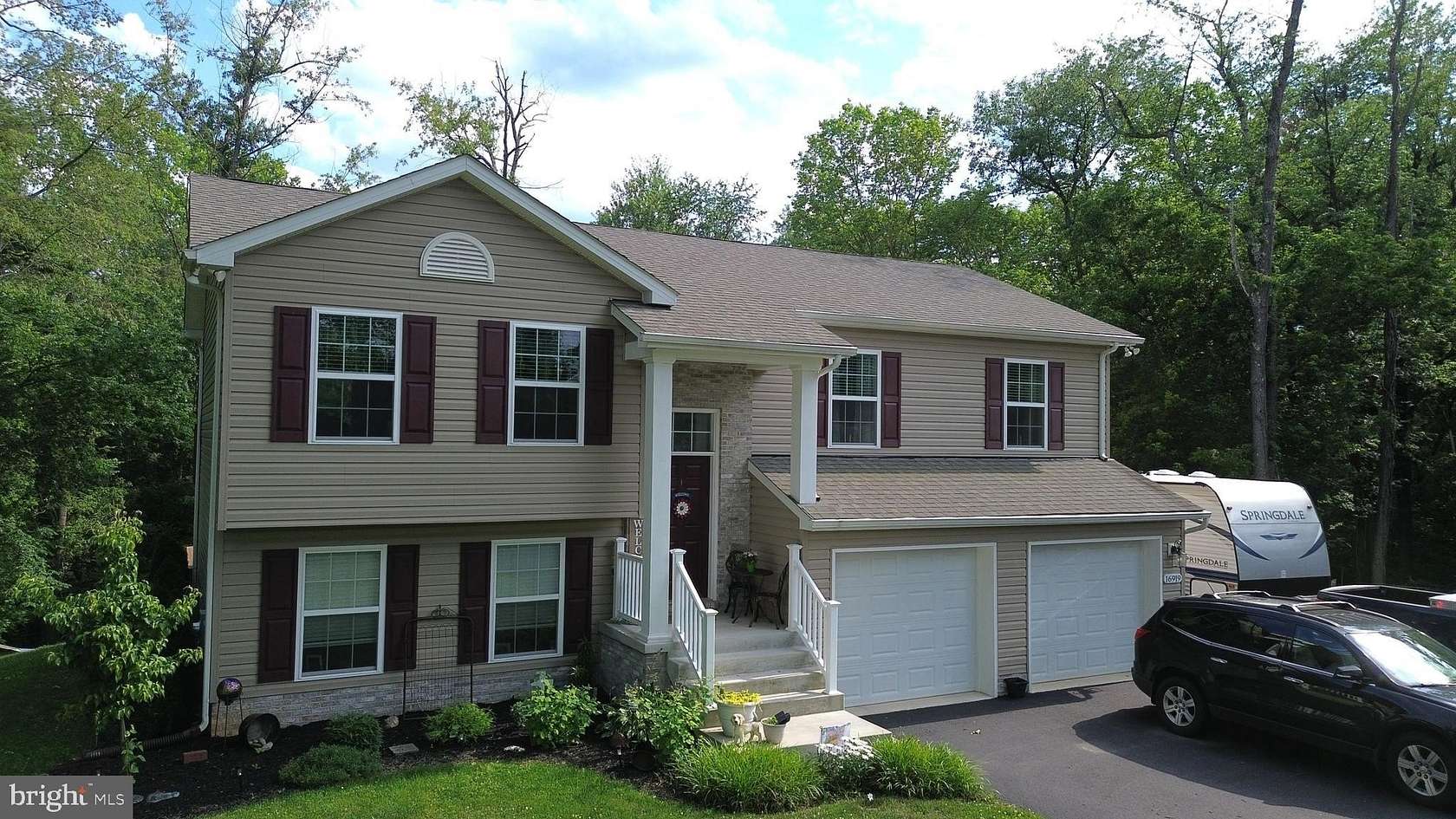 2 Acres of Land with Home for Sale in Sharpsburg, Maryland