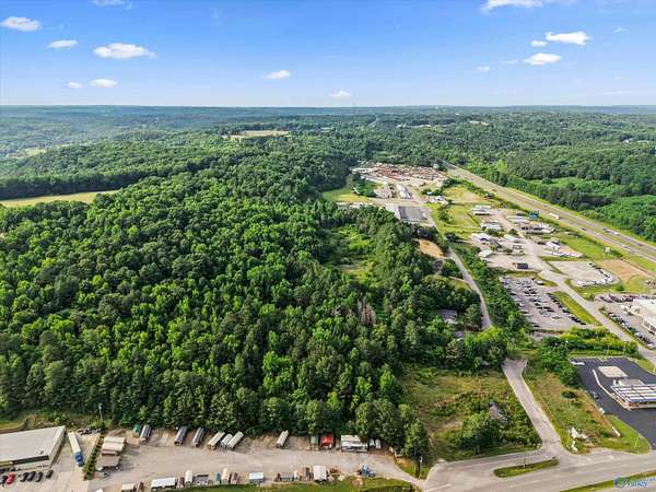 7 Acres of Land for Sale in Cullman, Alabama