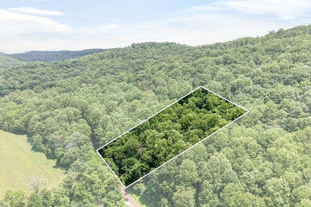 3.37 Acres of Land for Sale in Sparta, Tennessee