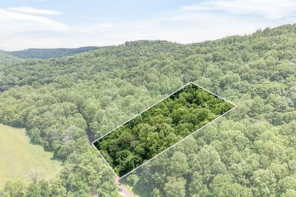 3.37 Acres of Land for Sale in Sparta, Tennessee
