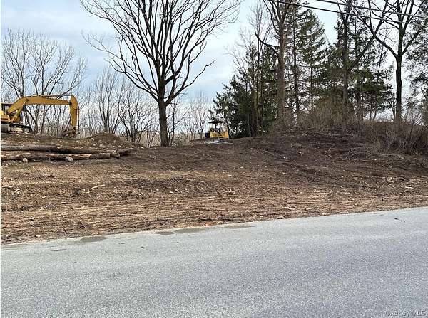 4 Acres of Residential Land for Sale in Warwick, New York