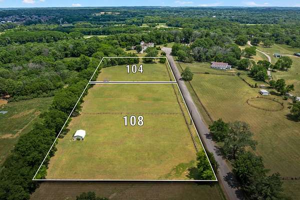 2.82 Acres of Residential Land for Sale in Madison, Tennessee