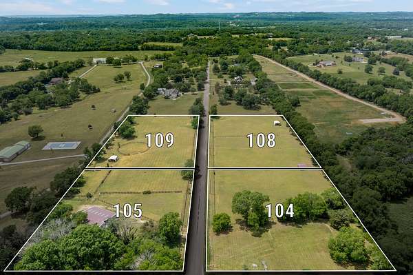2.82 Acres of Residential Land for Sale in Madison, Tennessee