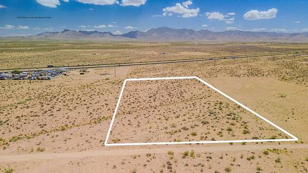 10 Acres of Land for Sale in Dolan Springs, Arizona