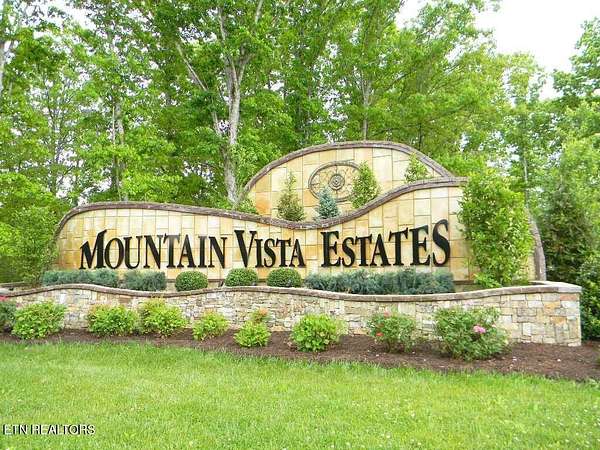 1.22 Acres of Residential Land for Sale in Crossville, Tennessee