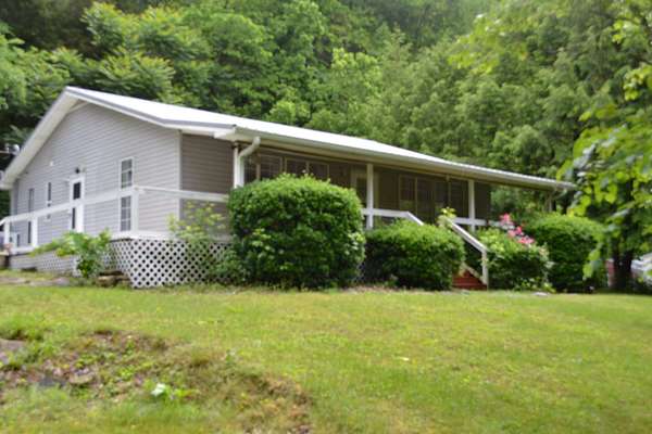 3 Acres of Land with Home for Sale in Hilham, Tennessee