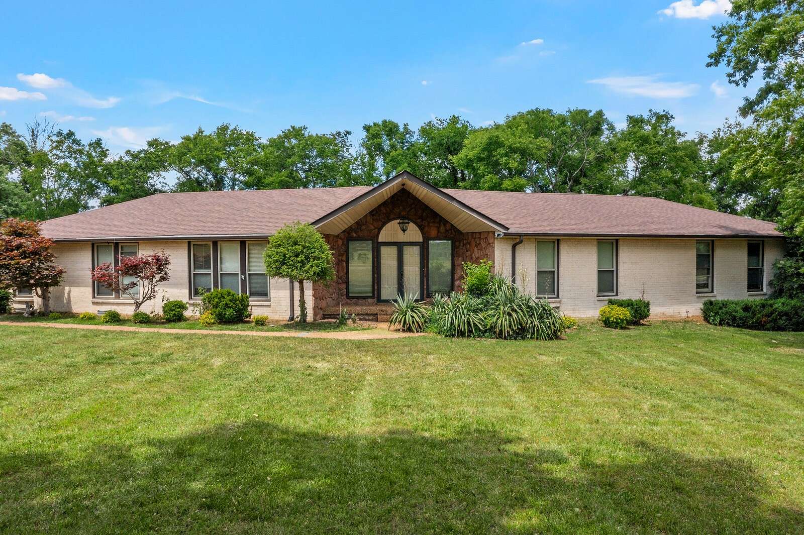 2.86 Acres of Land with Home for Sale in Madison, Tennessee