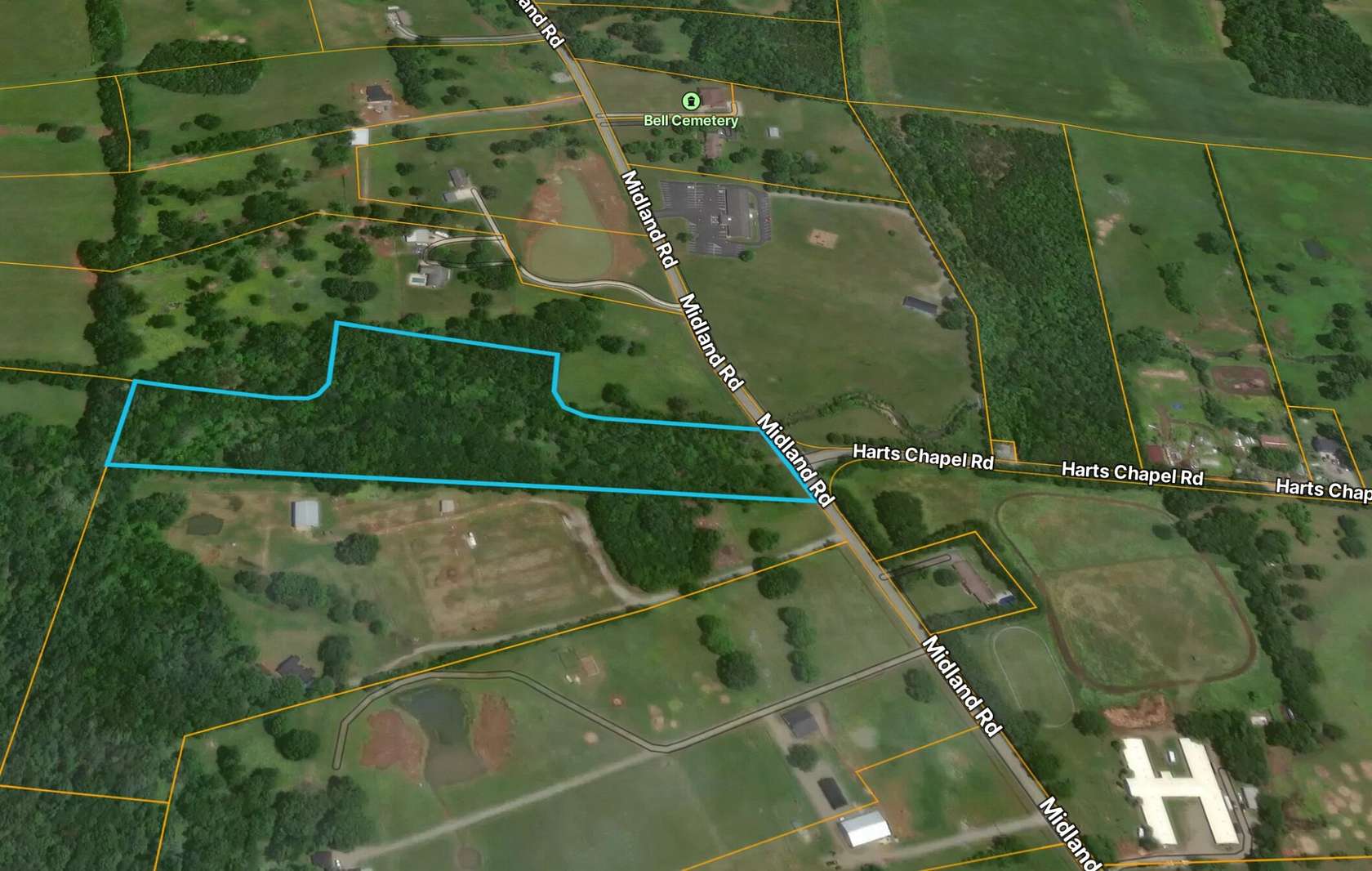10 Acres of Recreational & Residential Land for Sale in Shelbyville, Tennessee