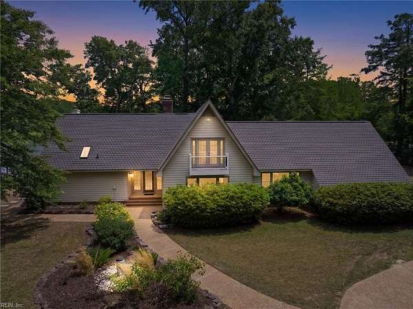 2.74 Acres of Land with Home for Sale in Lanexa, Virginia