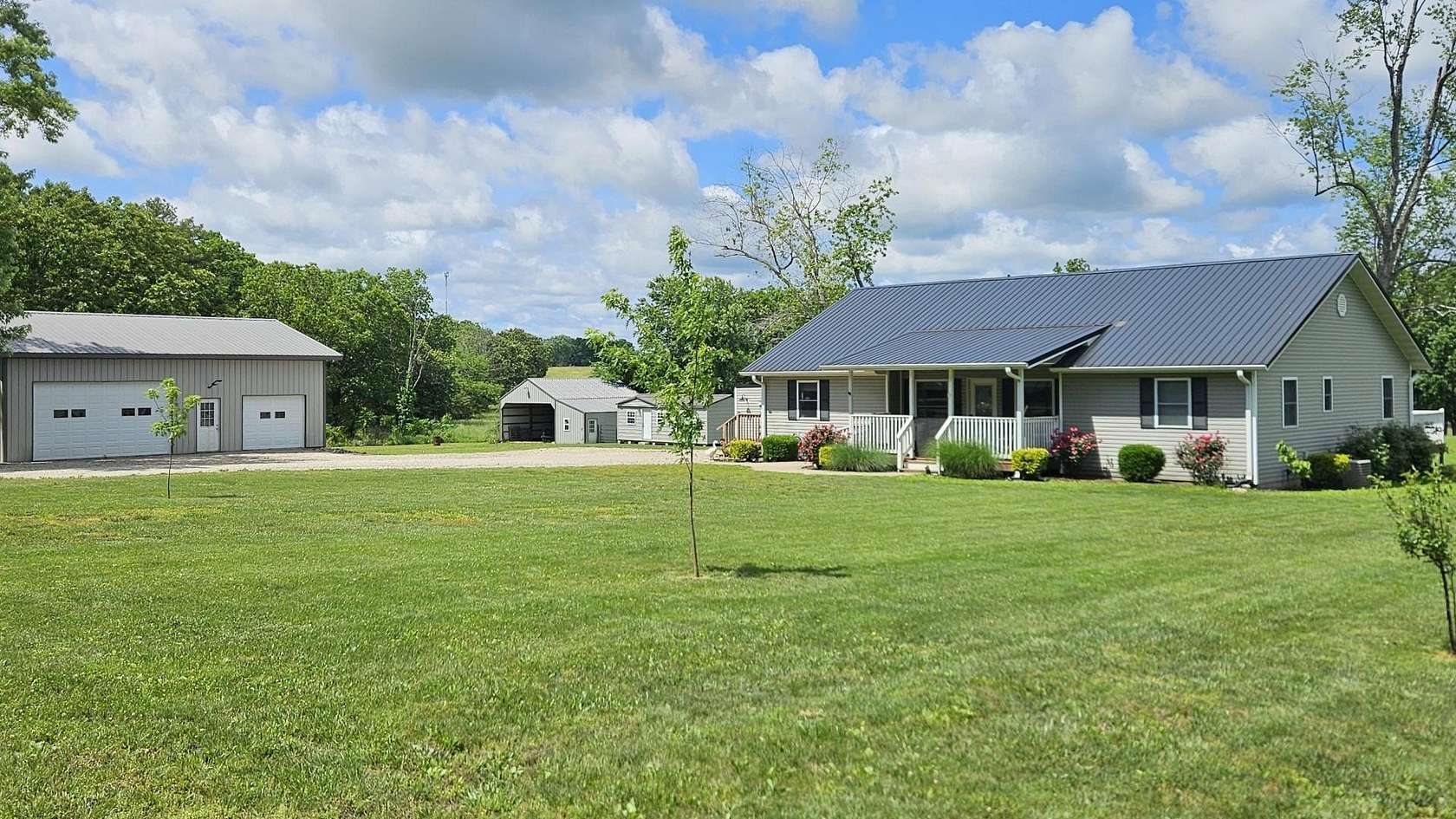 4 Acres of Land with Home for Sale in Summersville, Missouri