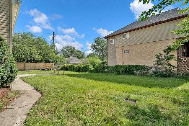 0.07 Acres of Land for Sale in Chicago, Illinois