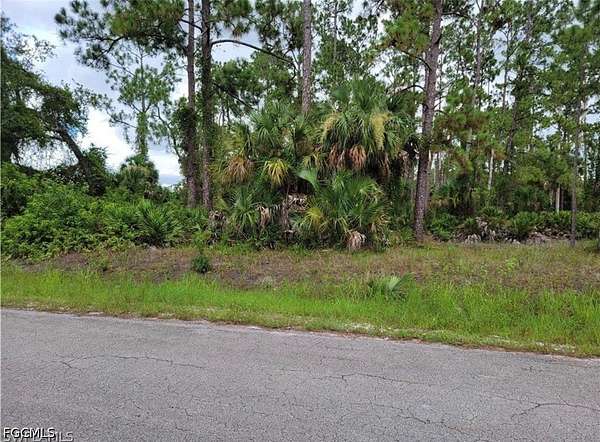 0.5 Acres of Residential Land for Sale in Lehigh Acres, Florida