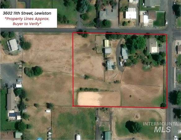 2.86 Acres of Land with Home for Sale in Lewiston, Idaho