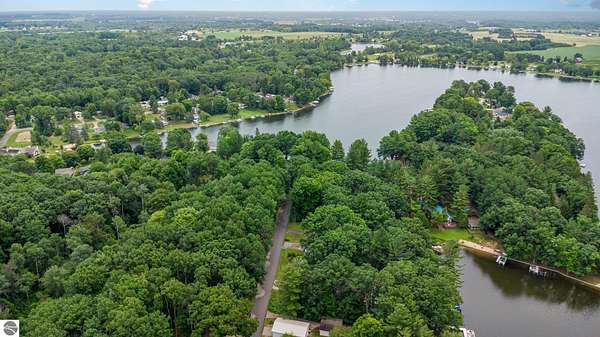 0.46 Acres of Residential Land for Sale in Farwell, Michigan