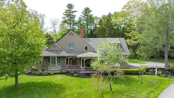 3 Acres of Land with Home for Sale in Brunswick, Maine